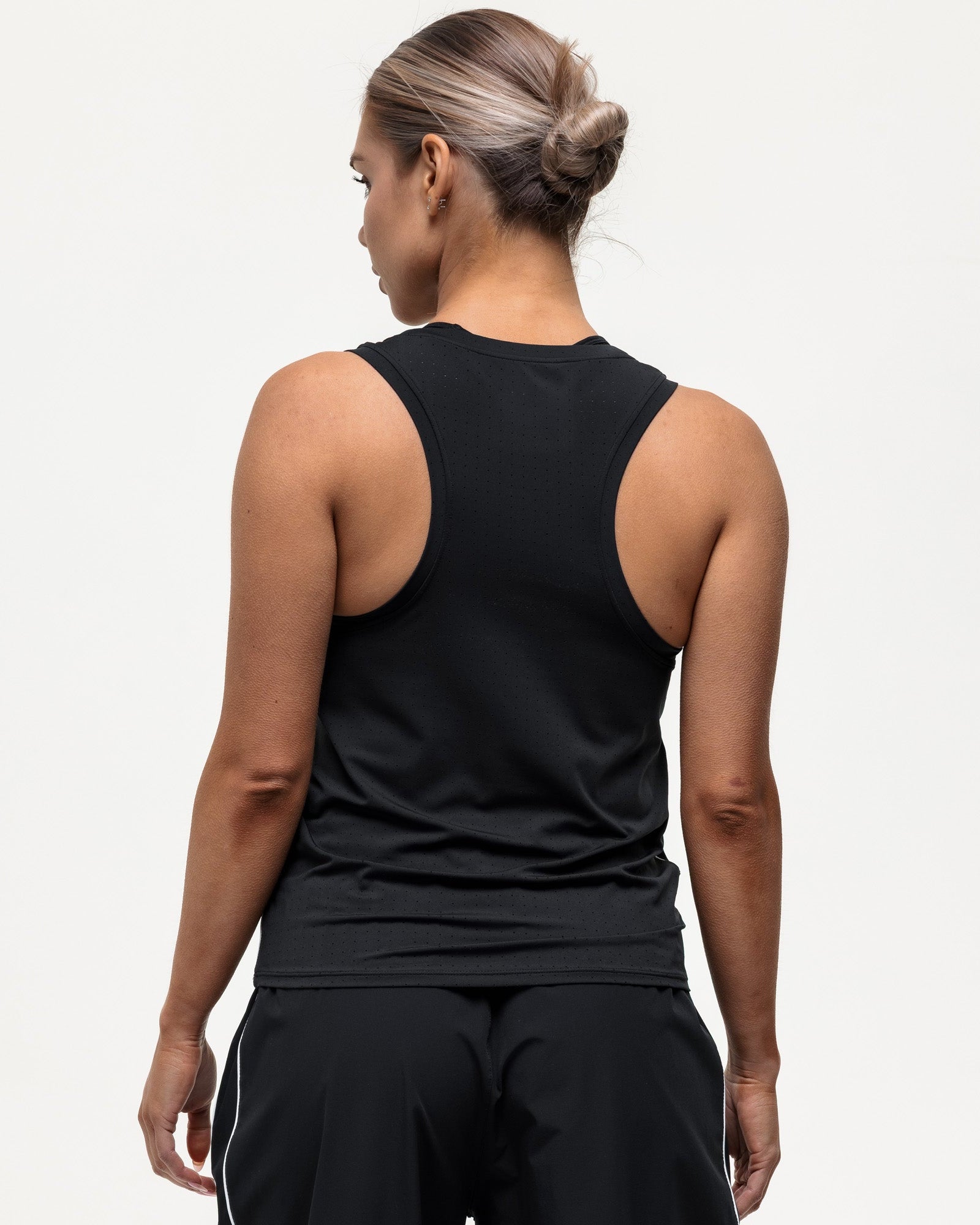 Advantage Vest - Black