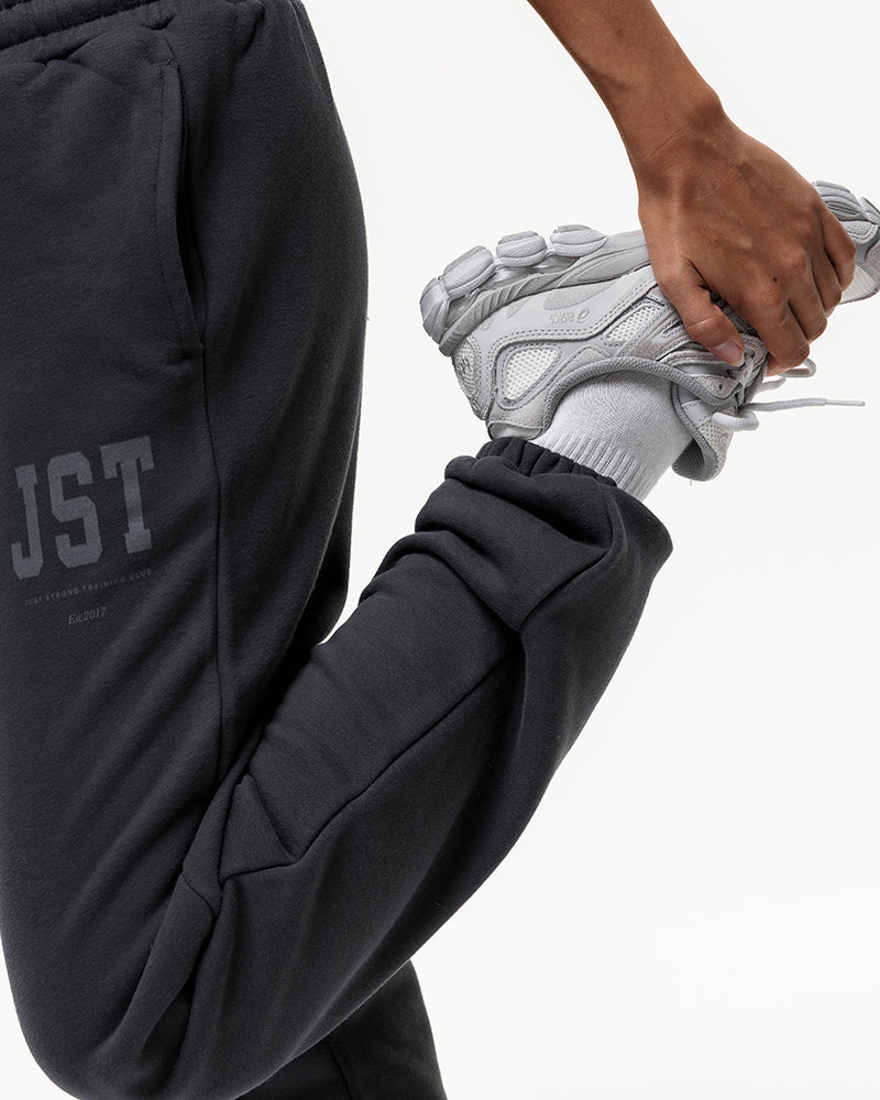 Training Club Oversized Joggers - Washed Black