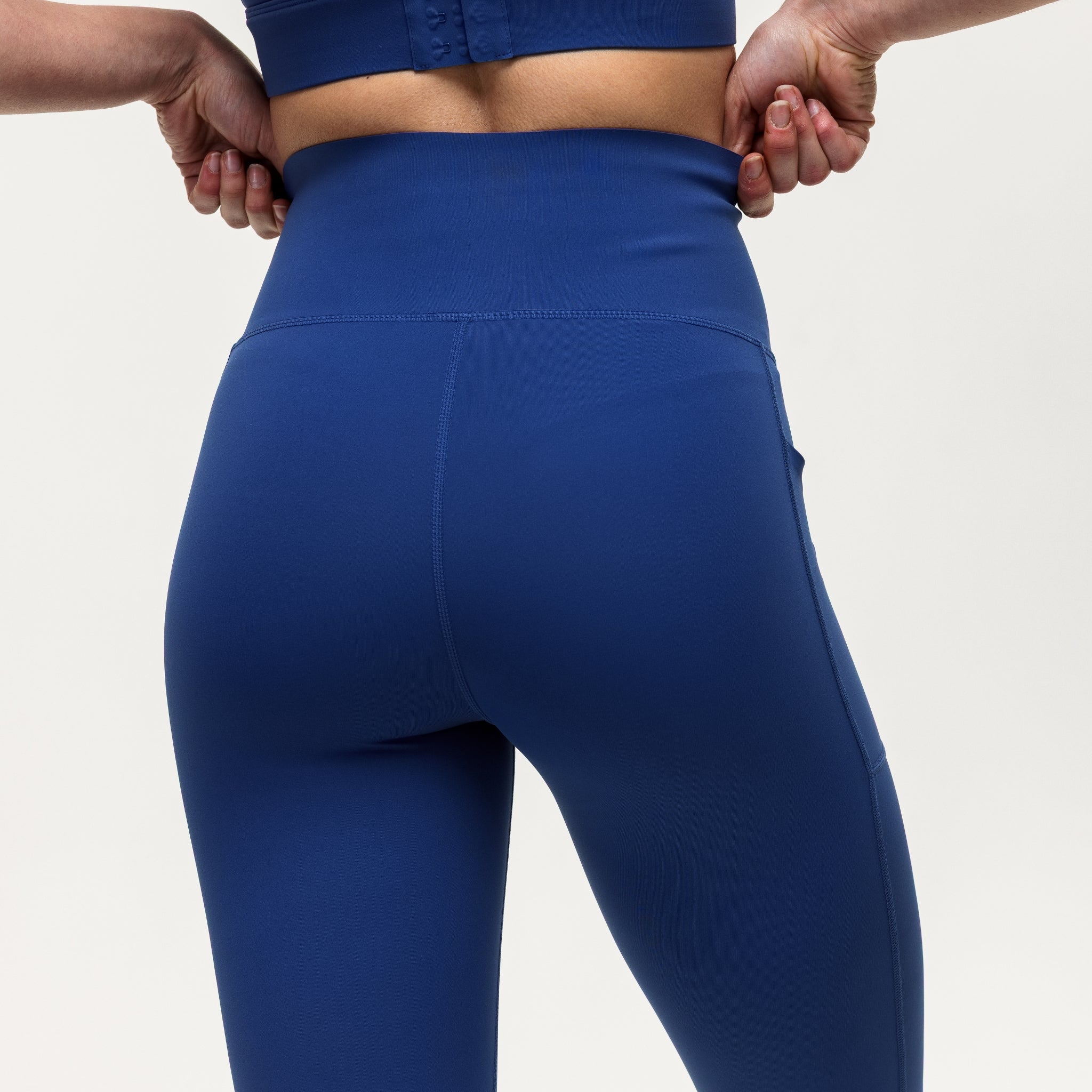 Sculpt 7/8 High Rise Training Leggings - Indigo