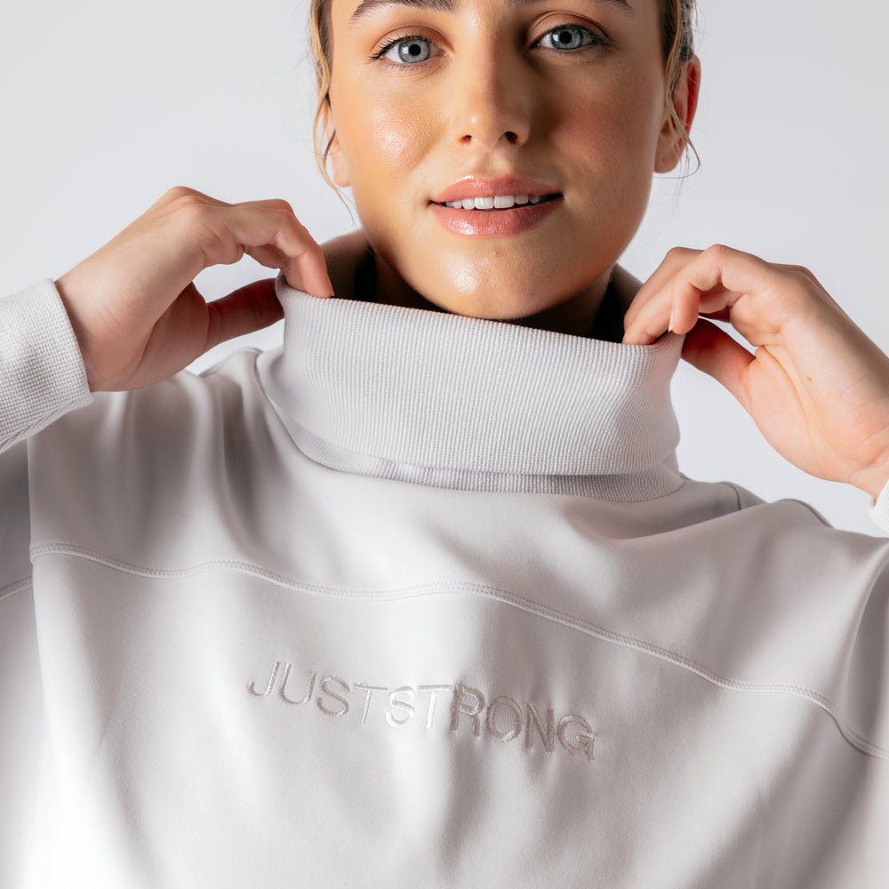 Luxe Essence Turtleneck - Cloud Grey